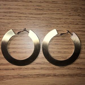 Earrings gold thick hoops